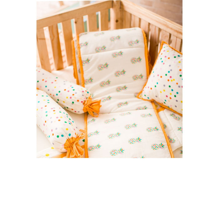 Cot Bedsets- Pineapple (7 Items)